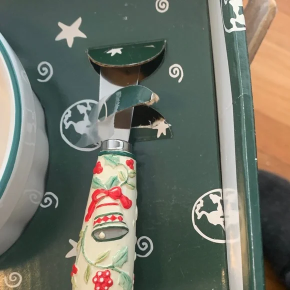 Pfaltzgraff Winterberry Green and White Dip Set - Picture 3 of 5